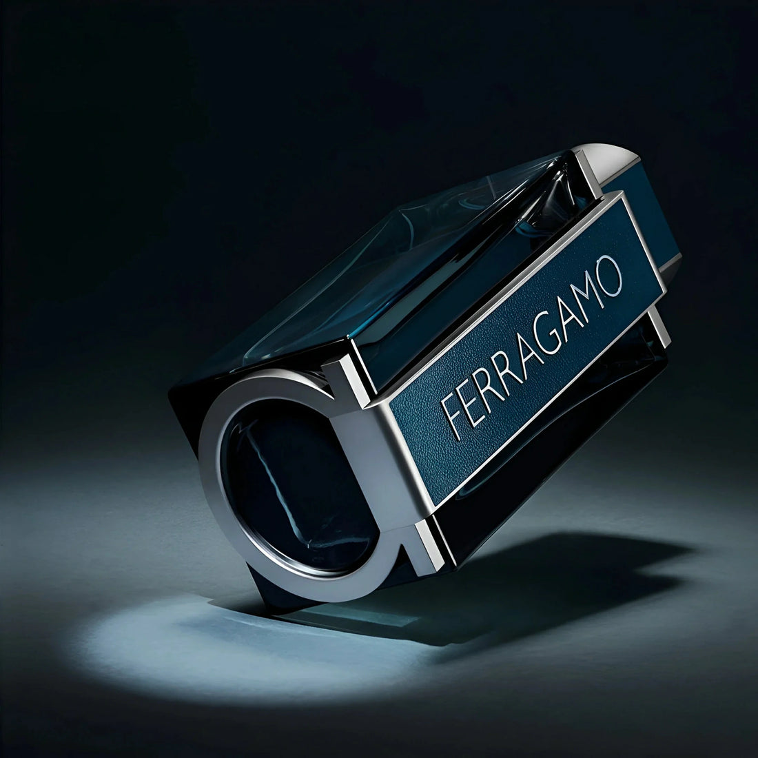 Salvatore Ferragamo Intense Leather  EDP